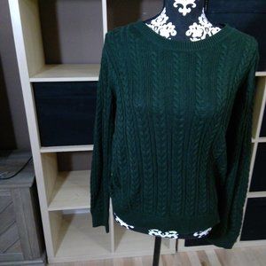 Beautiful Forest Green Cable Knit Sweater